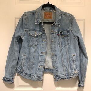 Levi’s Light Wash Denim Jacket